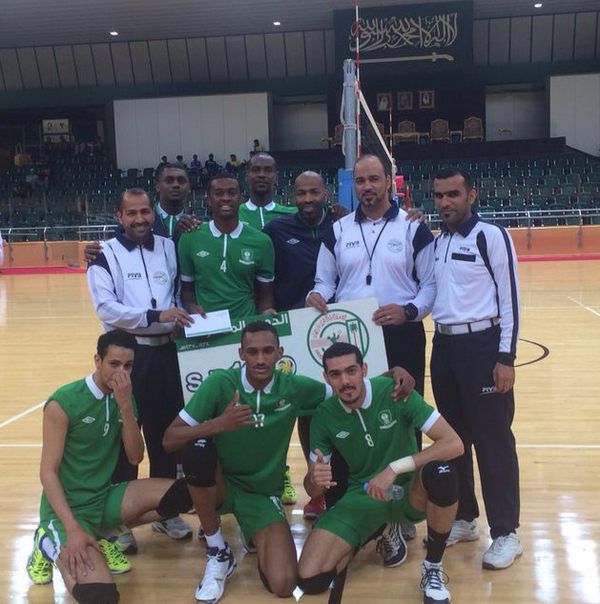 لاعب الاهلي سعد غزواني افضل لاعب في مباراة فريقه امام الشباب