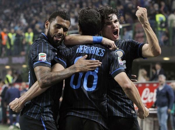 2014-10-19t210255z_162405755_gm1eaak0dw101_rtrmadp_3_soccer-italy_reuters