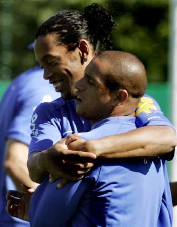 2006-06-10t193001z_01_wcpw04_rtridsp_2_sport-soccer-world