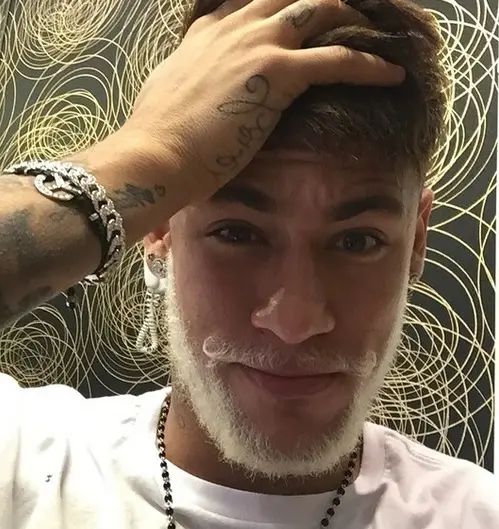 ?i=ali.18%2f2014%2f12%2f25%2f1+(3)