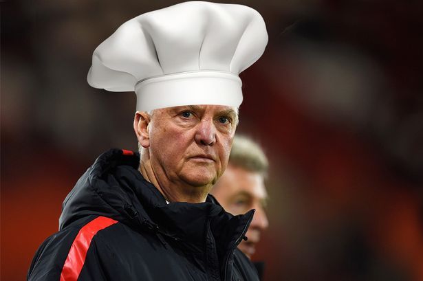 main-louis-van-gaal-and-chef-hat