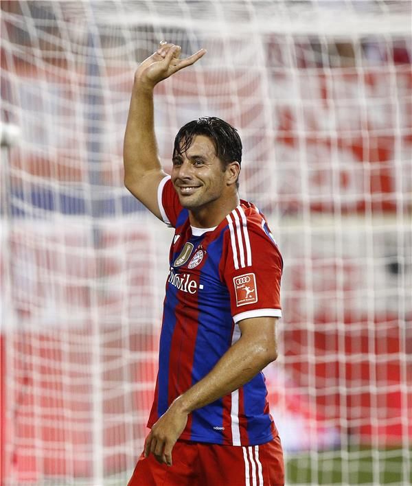 كلاوديو بيزارو 