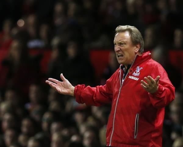 2014-12-27t121212z_273313362_lm1eacr0xpn01_rtrmadp_3_soccer-england-palace_reuters