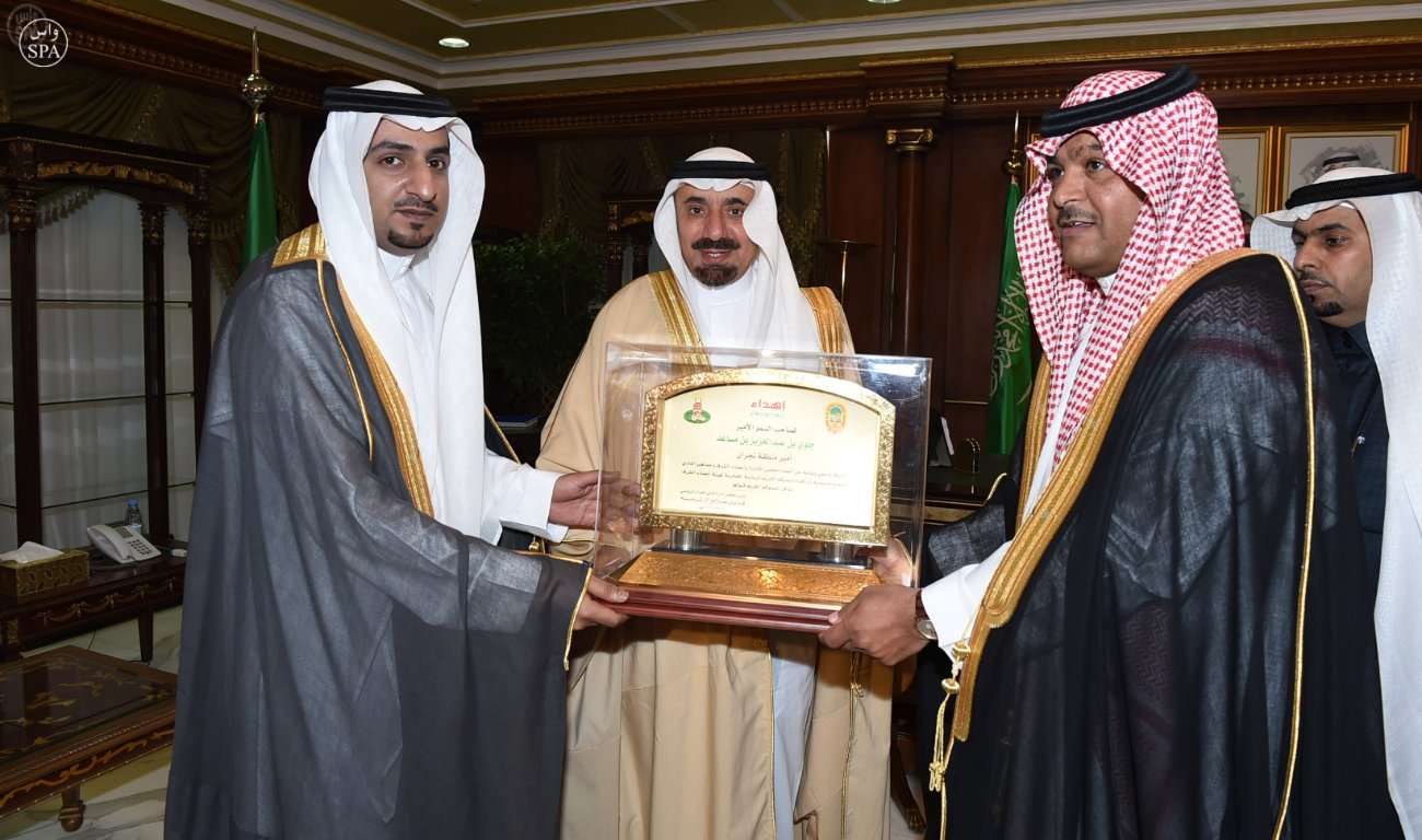 000-8904288761419769139365 (1)