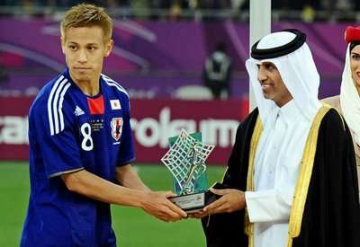 كيسوكي هوندا أفضل لاعب في النسخة الأخيرة