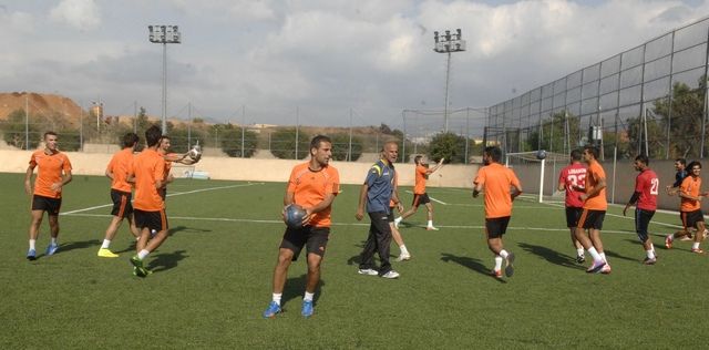​من تدريبات العهد بإشراف حمود