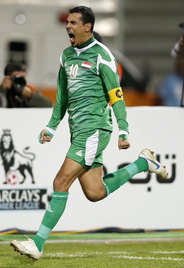 2013-01-18t181400z_829092742_gm1e91j061f01_rtrmadp_3_soccer_reuters