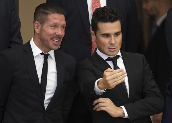 2014-12-04t131032z_894113140_gm1eac41mqg02_rtrmadp_3_spain-awards_reuters