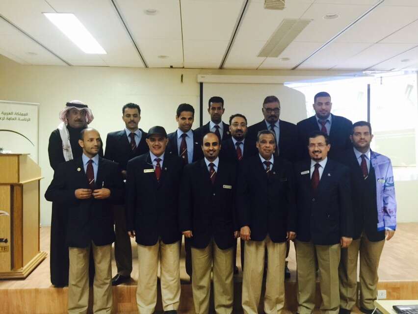 جانب من المشاركين في ملتقى القانون الدولي .