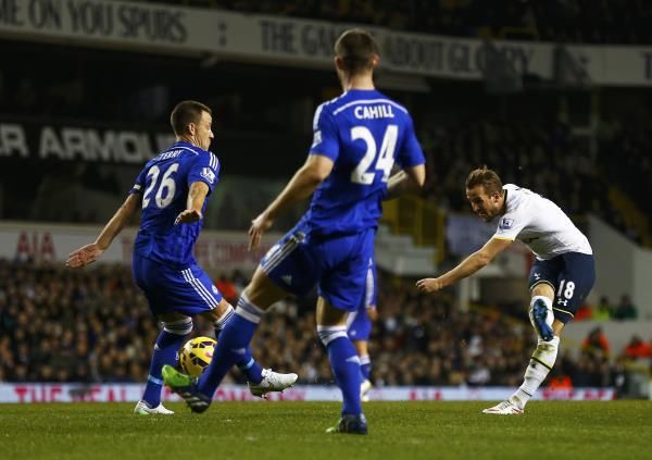 2015-01-01t181037z_262710414_lr1eb111ehehq_rtrmadp_3_soccer-england_reuters