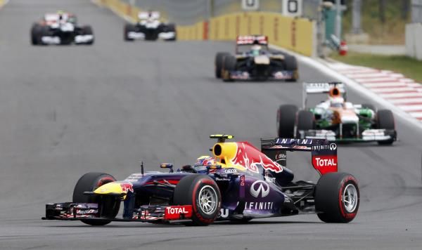 2013-10-06t064612z_1695711550_sr1e9a60ir61d_rtrmadp_3_motor-racing-prix_reuters