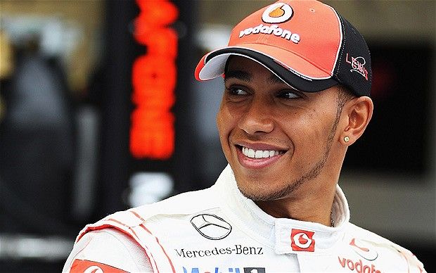 lewis-hamilton_2227568b