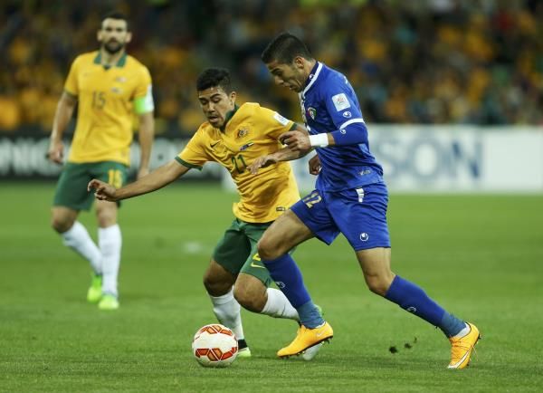 2015-01-09t095131z_1969800539_sr1eb190rd30b_rtrmadp_3_soccer-asia_reuters