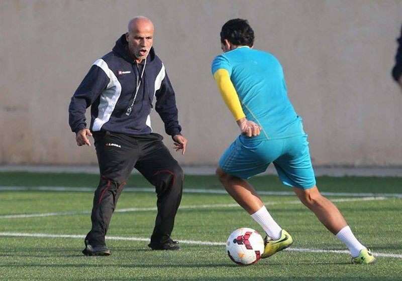 المدرب محمود حمود