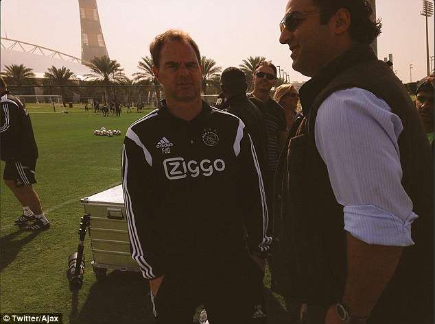 248b703c00000578-2903564-image-a-28_1420817678733