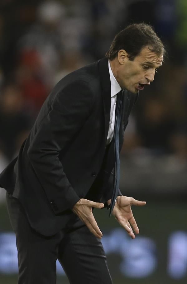 2014-12-23t013910z_508904233_gm1eacn0qp701_rtrmadp_3_soccer-italy-super_reuters