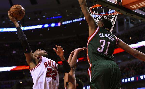 2015-01-11t035946z_513328194_nocid_rtrmadp_3_nba-milwaukee-bucks-at-chicago-bulls_reuters
