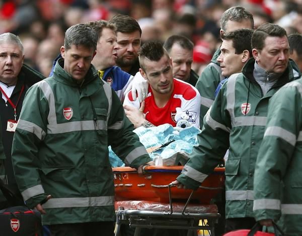 2015-01-11t140634z_387452742_lr2eb1b136o3k_rtrmadp_3_soccer-england_reuters