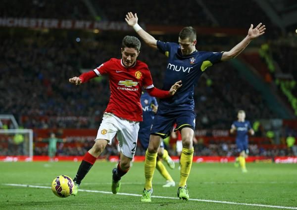 2015-01-11t174636z_1480042570_lr2eb1b1ddebx_rtrmadp_3_soccer-england_reuters