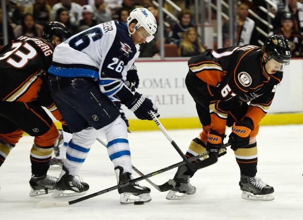 2015-01-12t062517z_2001332548_nocid_rtrmadp_3_nhl-winnipeg-jets-at-anaheim-ducks_reuters