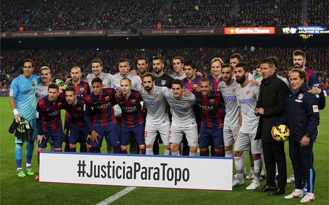 لاعبو برشلونة وأتلتيكو وصورة تذكارية في ملعب الكامب نو والعدالة من أجل توبو