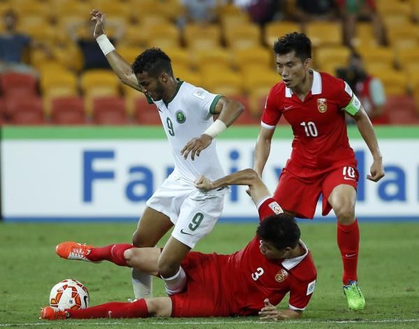2015-01-10t100330z_52954407_sr1eb1a0rx049_rtrmadp_3_soccer-asia_reuters