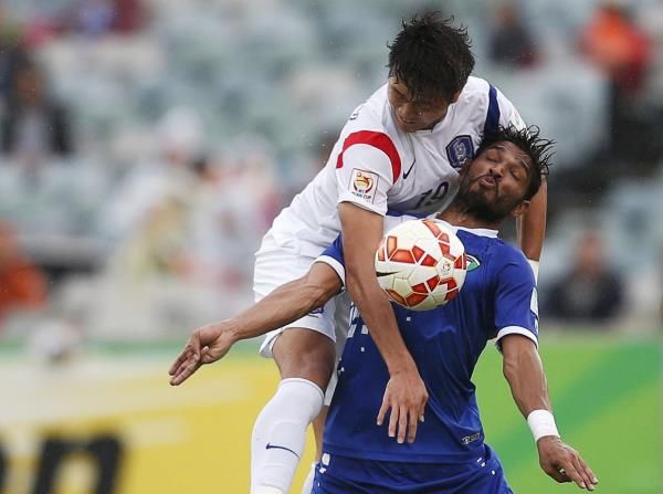 2015-01-13t081612z_1171345532_sr1eb1d0myj89_rtrmadp_3_soccer-asia_reuters