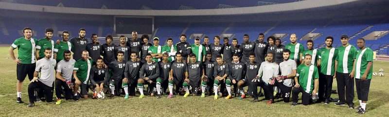 صورة جماعية للمنتخب السعودي الأولمبي