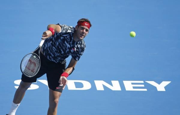 2015-01-14t054628z_1632389494_gm1eb1e127h01_rtrmadp_3_tennis-men-sydney_reuters