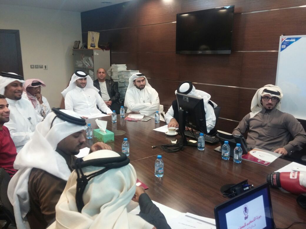 جانب من الدورة التدريبية للحكام المستجدين بالملاكمة