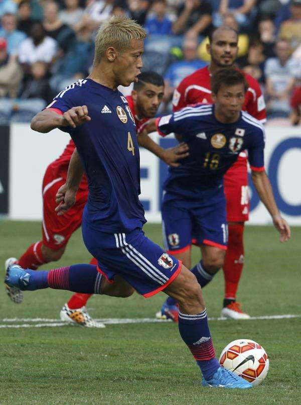 2015-01-12t081814z_1221470290_sr1eb1c0n1z4h_rtrmadp_3_soccer-asia_reuters