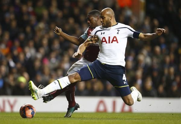 2015-01-14t214042z_1688773436_gm1eb1f0fn801_rtrmadp_3_soccer-england-cup_reuters