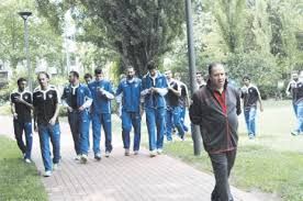 معلول يتقدم لاعبي الأزرق