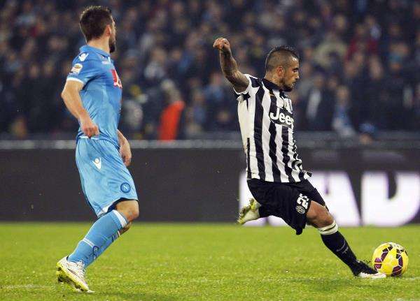 2015-01-11t215453z_964721612_gm1eb1c0g8m01_rtrmadp_3_soccer-italy_reuters