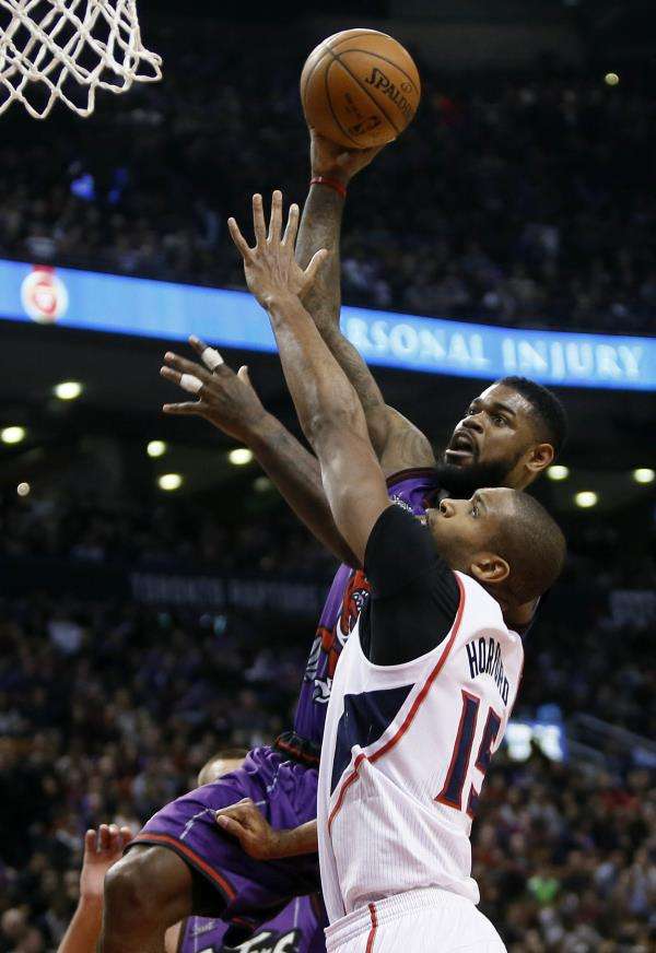 2015-01-17t015553z_394733955_nocid_rtrmadp_3_nba-atlanta-hawks-at-toronto-raptors_reuters