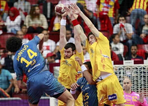 2015-01-17t153428z_2068865241_lr2eb1h1795vx_rtrmadp_3_handball-world_reuters