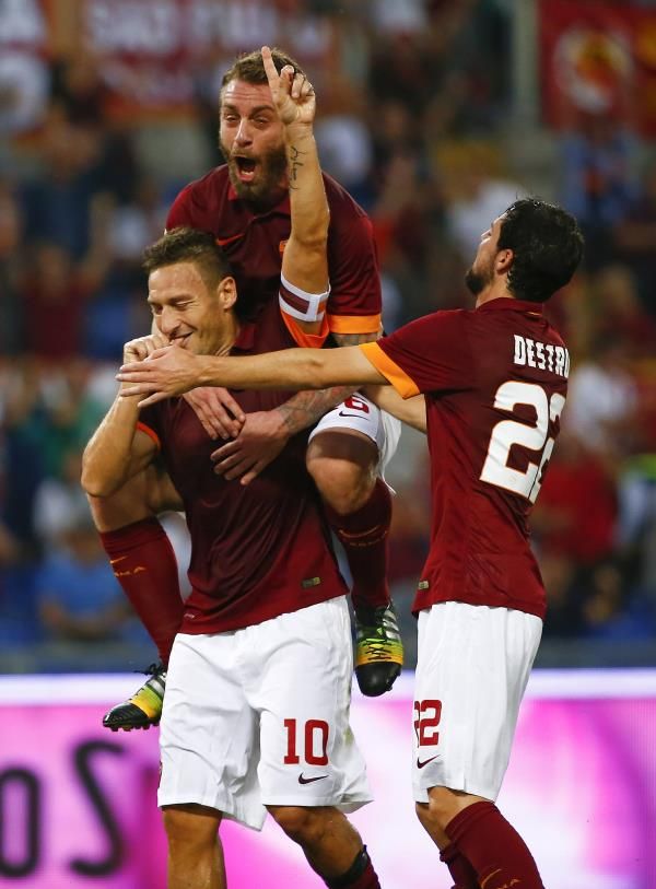 2014-10-18t170130z_894161963_gm1eaaj02r601_rtrmadp_3_soccer-italy_reuters