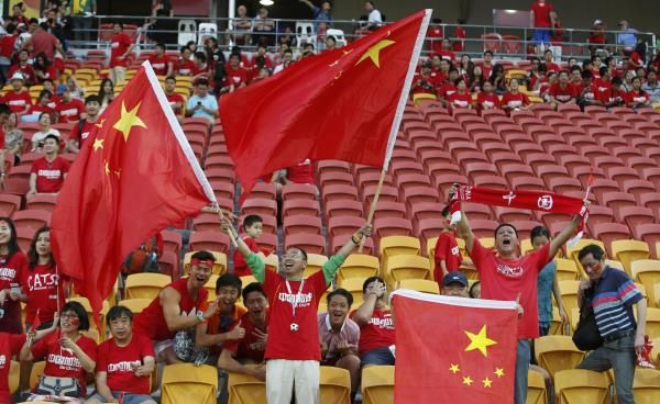 2015-01-10t090540z_654103705_sr1eb1a0p8m3h_rtrmadp_3_soccer-asia_reuters