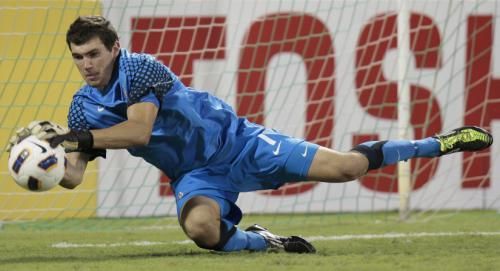 2011-11-22t204758z_01_qat18_rtridsp_3_soccer_reuters