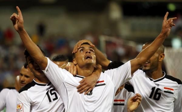 2015-01-20t110801z_2040270153_sr1eb1k0uwu5u_rtrmadp_3_soccer-asia_reuters