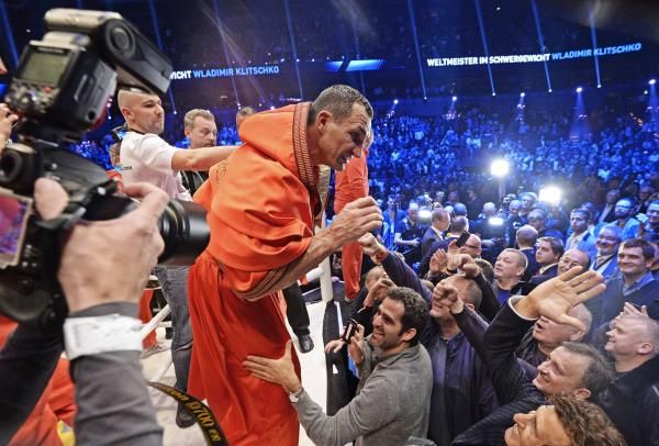 2014-11-16t045618z_1574952026_gm1eabg0z3u01_rtrmadp_3_boxing-klitschko_reuters