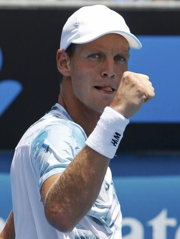 2015-01-21t044228z_1756335546_sr1eb1l0d27by_rtrmadp_3_tennis-open_reuters