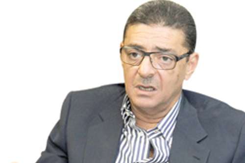 محمود طاهر رئيس النادي الأهلي