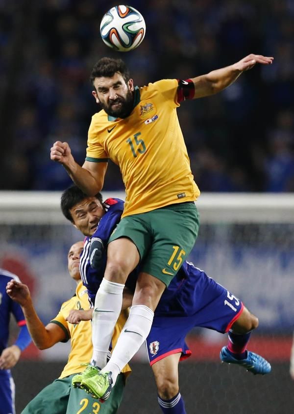2014-11-18t122120z_1991736365_gm1eabi1kh501_rtrmadp_3_soccer-friendly_reuters