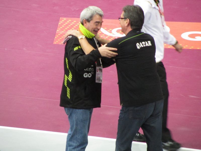 الود بين الطرفين 