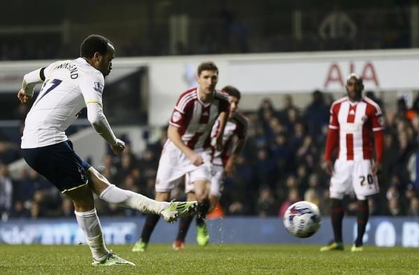 2015-01-21t214416z_47462731_lr2eb1l1odh8h_rtrmadp_3_soccer-england-league_reuters
