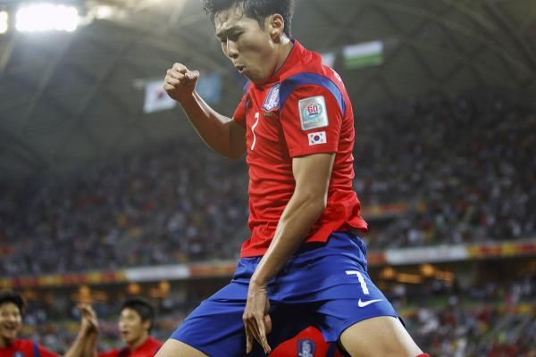 2015-01-22t100324z_1500189103_sr1eb1m0rwzze_rtrmadp_3_soccer-asia_reuters