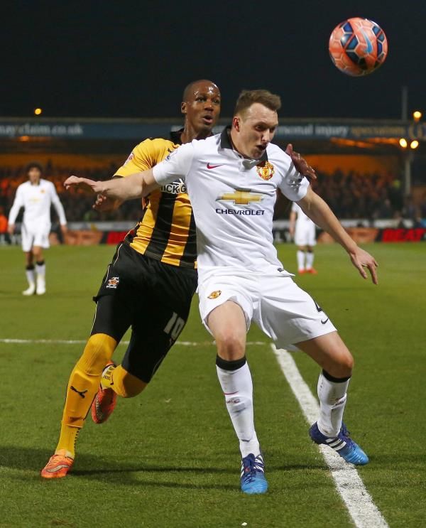 2015-01-23t204345z_1670149904_gm1eb1o0czb01_rtrmadp_3_soccer-england-cup_reuters