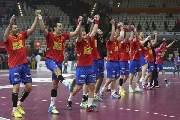 2015-01-25t195238z_1079838676_lr2eb1p1j7g0m_rtrmadp_3_handball-world_reuters