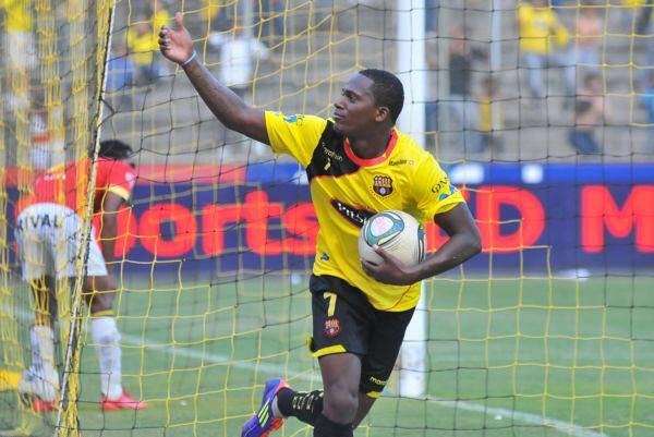 الإكوادوري ارماندو